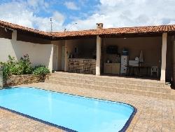 Casa para Venda em Brasília - 3